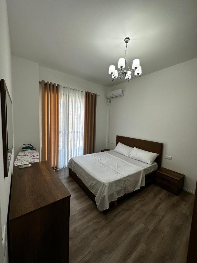 Myhouse At 21 Dhjetori Apartment Tirana Exterior photo